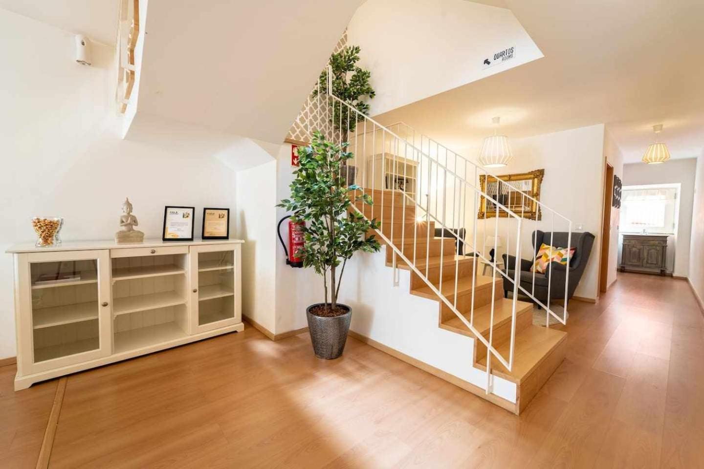 Se Guesthouse Брага Стая снимка